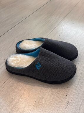 ROCKDOVE Men’s Original Slip On Memory Foam Slippers With Fur Inserts 9-10